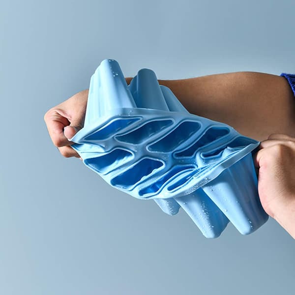 Silikone ispindeform BPA Genanvendelig Nem frigivelse af ispinde (blå) 12 huller blue