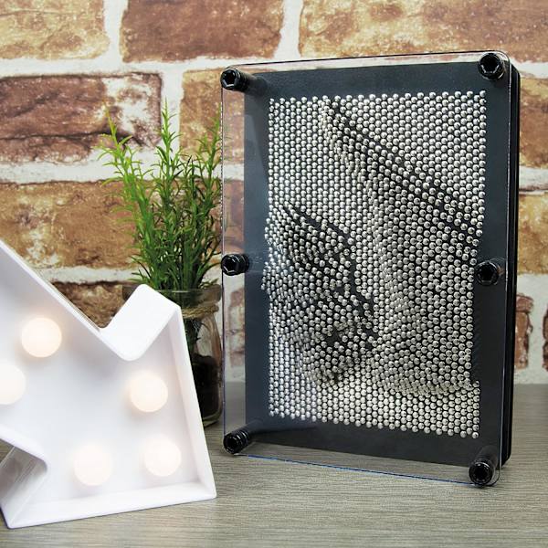 Metall Pin Art Impression Leksak Skrivbordsskulptur Gadget Handavtrycksklon Modell