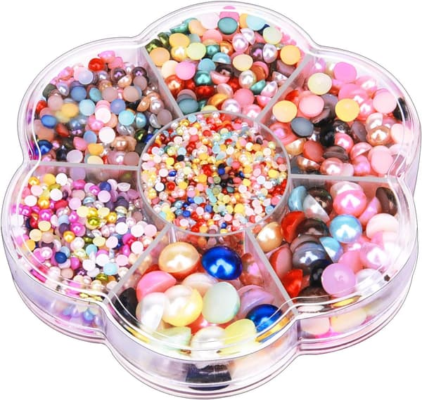 Flerfargede halve kunstige perleperler med flat bakside i plast