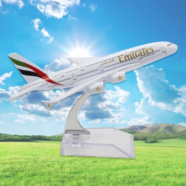 16CM A380 EMIRATES AIRLINES METALLEGERING MODELL PLAN FLYGPLAN MOD
