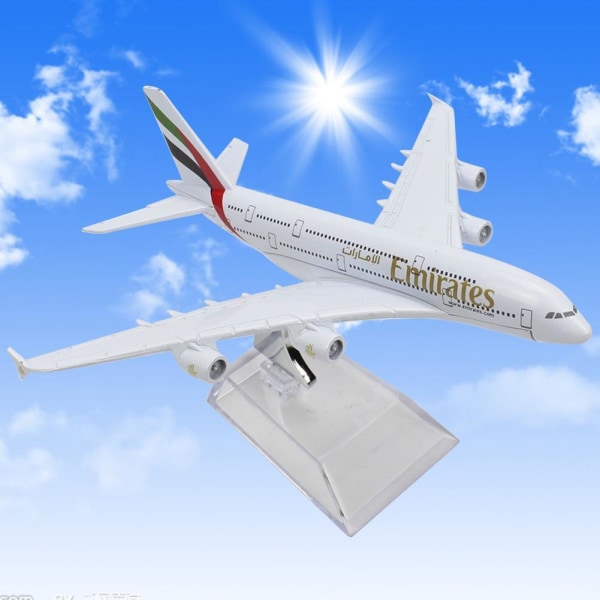 16CM A380 EMIRATES AIRLINES METALLEGERING MODELL PLAN FLYGPLAN MOD