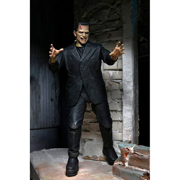 Universal Monsters Ultimate Frankenstein Monster -figuuri 18 cm Multicolor