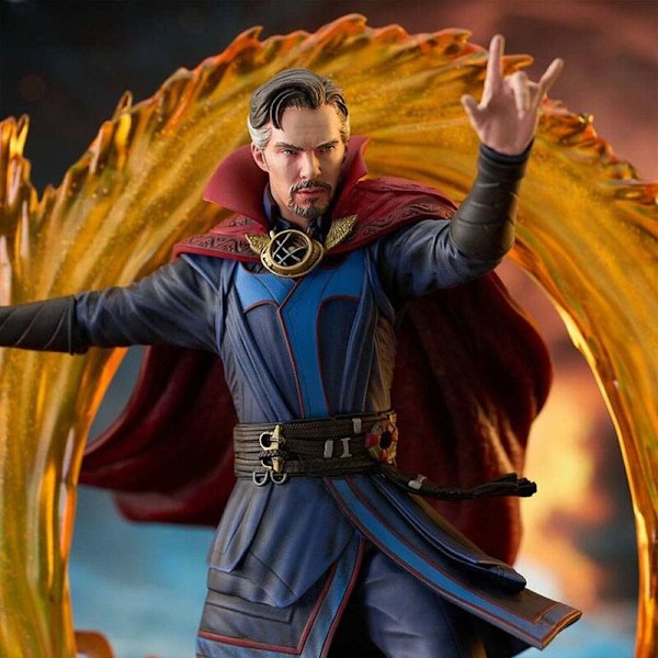 Marvel Comic Gallery Doctor Strange figure 25cm multifärg