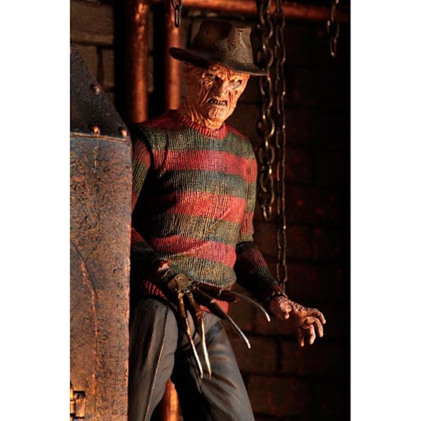 Nightmare in Elm Street Freddy Krueger Ultimate figure multifärg