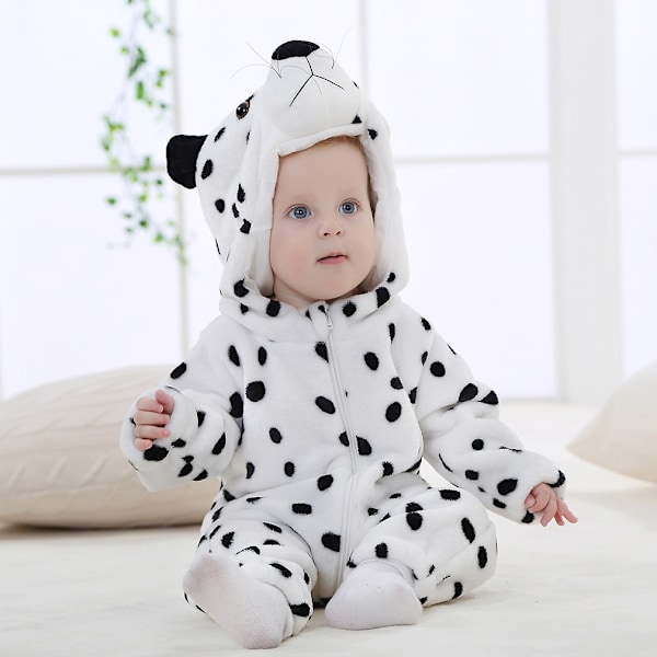 Yndeligt tegneserie-nattøj – Hyggelige og søde flannel pyjamaser med polyesterstof for uovertruffen komfort og stil (sne leopard, 100cm) snow leopard 100cm