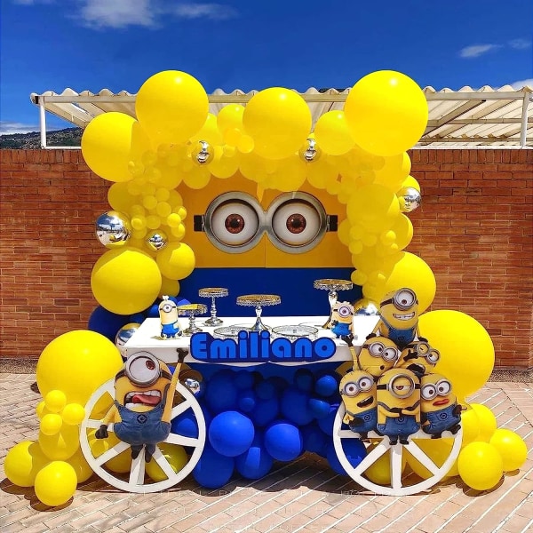 Gula ballonger 12 tum, 100 pack gula latexballonger för födelsedag Baby Shower Christmas Minions Bee Party Dekorationer (med gult band)