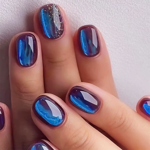 24 st Blue Cat Eye Press On Nails Korta Runda Fake Nails Aurora Med Glitter Design Akryl False Nails Glansfulla Cover Stick On Nails