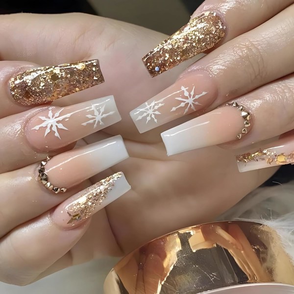 Kista tryck på naglar Lång jul falska naglar vit snöflinga fransk spets lim på naglar Gyllene glitter strass glänsande akryl naglar 24 st
