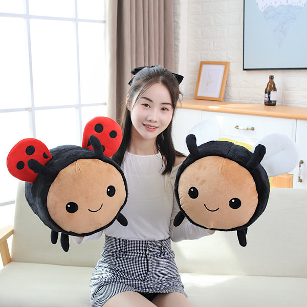 Søt Supermyk Bie Plysjdukke Leke Kawaii Bie Plysjpute Putefyllt Dyredukke Halloween Bursdagsgave til Barn Gutter Jenter ladybug 40cm