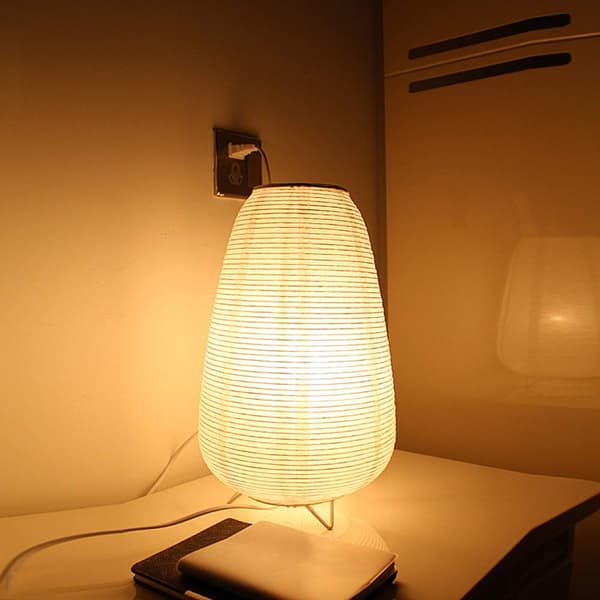 Japansk rispapirlampe - Blød varm lampe til natbord i soveværelset