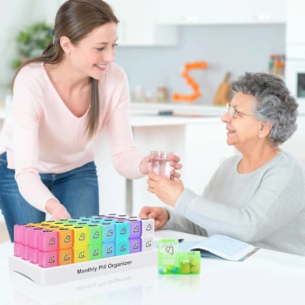 Monthly Dosing Kit with 32 Removable Compartments and Labeling Labels, Pill Organizer for Twice a Day.