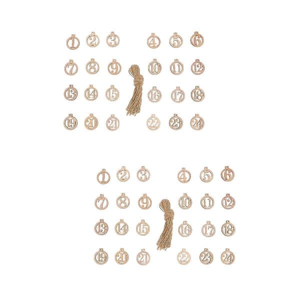 Julepynt i tre med tall, 2 sett beige