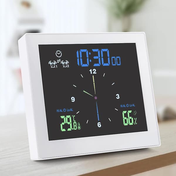 Waterproof Silent Clock Bathroom Electronic Wall Clock Temperature and Humidity Clock with Suction Cup Kitchen Moisture-proof Timer 11.8x10.5x3.5cm 11.8x10.5x3.5cm white