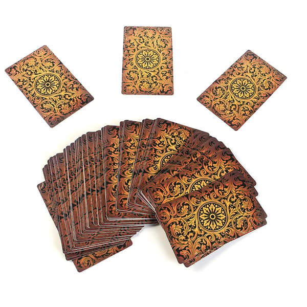 Kultafolioiset reunattomat tarot-kortit_Erikoislahja
