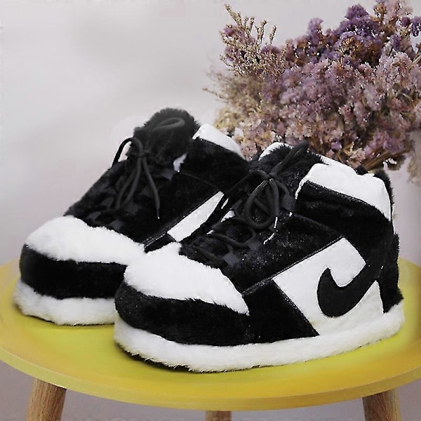 Sneakers-liknande Plyschtofflor Kreativ Inpackning Fuzzy Varma Vinter Inomhus Tofflor Bomullsskor Pink