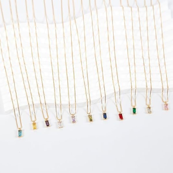 Diamanthalsband för kvinnor 14K Smaragd Födelsedagsstein Halsband för kvinnor MÖDRAR Smalt Guldhalsband Hänge Halsband Födelsedagspresenter Mars ljusblå