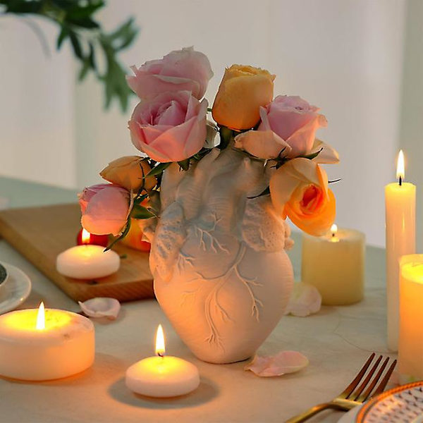 Hjerteformet blomsterpotte i harpiks - Hjerteformet vase - Beholder for tørkede blomster - Vas - Hjerteformet skulptur - Blomsterpotte - Hjemmedekorasjon