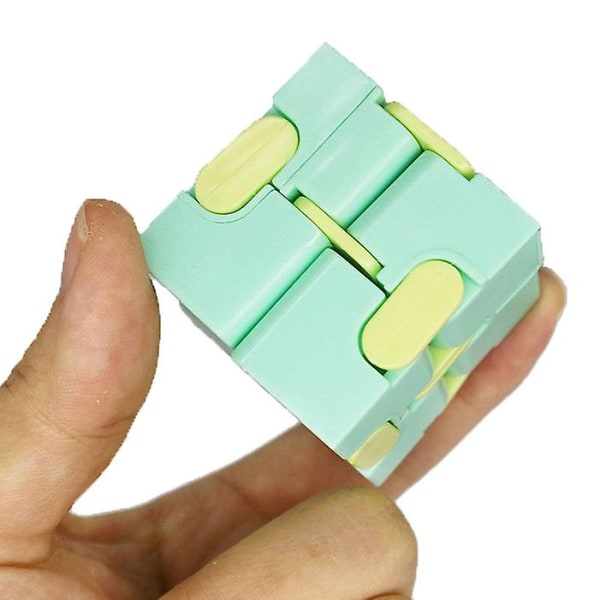 Speed ​​Cube 2x2, enkel å dreie og smidig spill Slitesterk puslespillkubeleke
