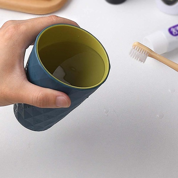 Tandborsteburkar, plastkoppar, badrumstillbehör, skandinavisk design, starka och hållbara, lämpliga för vuxna, tonåringar och barn.