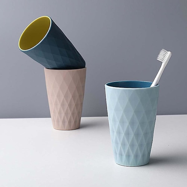 Tandborsteburkar, plastkoppar, badrumstillbehör, skandinavisk design, starka och hållbara, lämpliga för vuxna, tonåringar och barn.