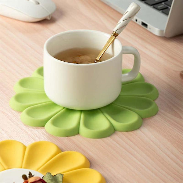 1 stk. Blomster Varmebestandig Silikone Måtte Drikkekop Coaster 17cm Skridsikker Grydeholder Bordplade Køkken, Gul