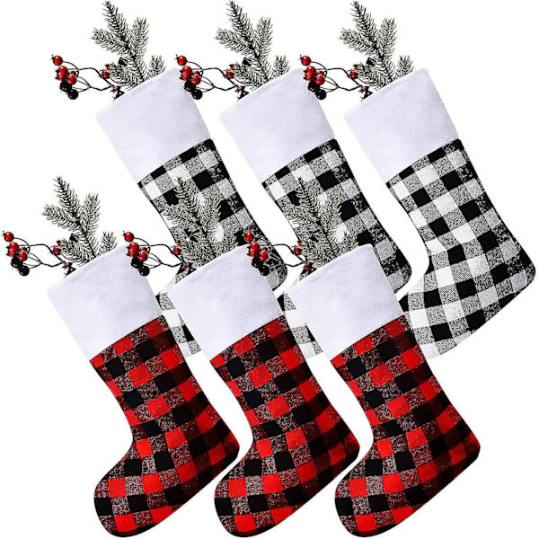 6 stycken julstrumpor i buffelrutig design, klassiska strumpor, juldekorationer, julstrumpor med plyschkant för familjens jul- och festdekoration