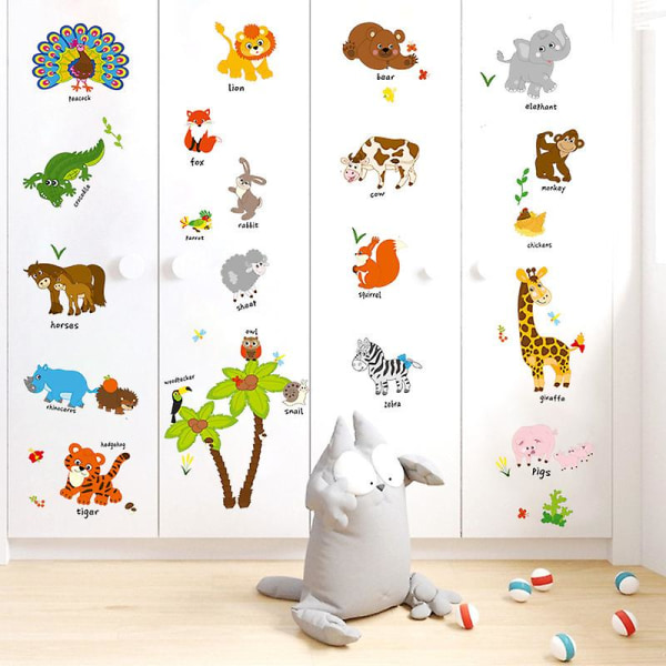 Et sett med Animal Wall Stickers med deres fornavn på engelsk Wall Stickers Veggdekorasjon til stue Soverom kjøkken kontor