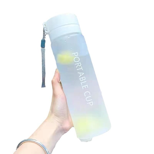 Utomhus sport bärbar plast vattenkopp stor kapacitet pojkar och flickor högt värde anti-fall enkel trend enkel vattenflaska