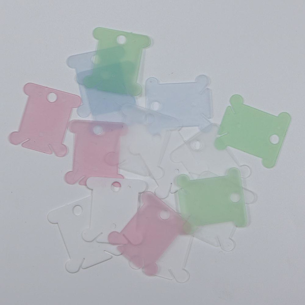 15 st/set plastspolar trådset spole tråd kort broderitråd DIY sömnadsorganisatör hållare syverktyg slumpmässig färg