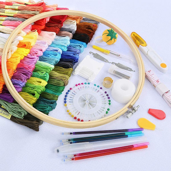 Broderikit 5 Bambubroderiringar 100 Färgade Trådar