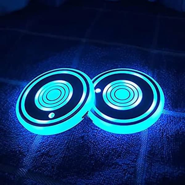 /EA/LED-bilkopholderlys, 7 farver der ændrer USB, dekorationsbiltilbehør (2 stk)