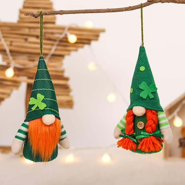 /EA/Tomtedocka för Alla hjärtans dag-dekorationer, Grön Shamrock-hatt Wi