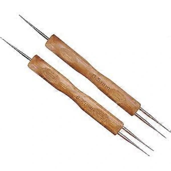 /EA/ Set med 2 dubbeländade virknålar för dreadlocks (0,5 mm + 0,75 mm)