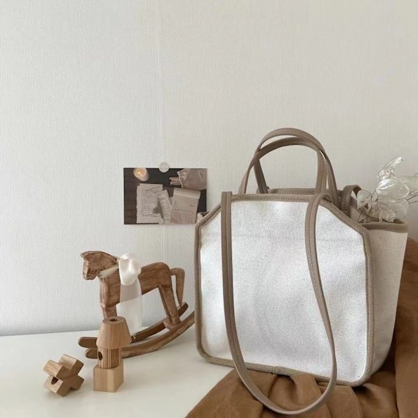 /EA/##/Beige canvas pusletaske##/