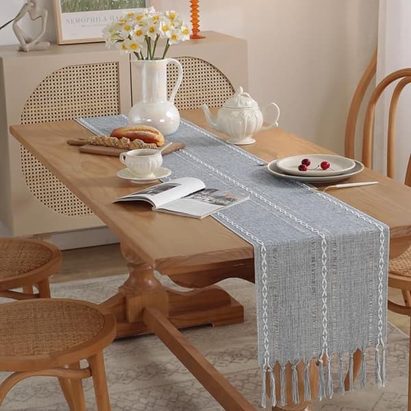Boho bordløper med makramébroderi og dusker, rustikk bondegårdsdekor i polyester for fester, blå 13 x 47 tommer