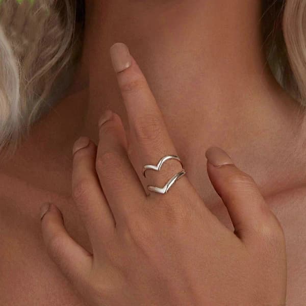 /EA/925 silverring, V-formad kärlekshjärtsring med dubbel öppning, elegant design och unik stil