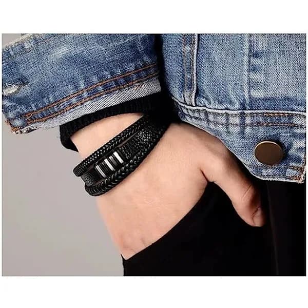 /EA/Sort læderarmbånd til mænd - Herregave 19cm