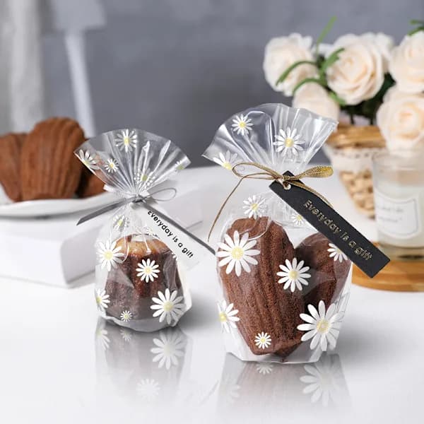 /EA/100 stycken julgodispåsar Nougatkakor Snacks Stående påse