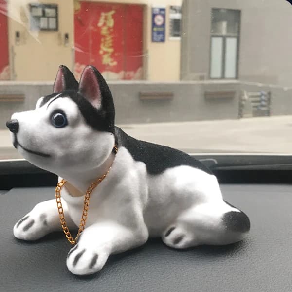 /EA/Roterende hode hund ornament bil ornament interiørtilbehør