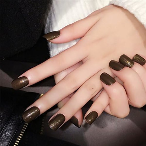 Fe Nails Fales Nagelspetsar Squoval Korta Storlek Naglar Med En Lätt Flimmer Effekt 24PCCoffee