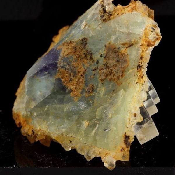 Sten og mineraler. Fluorit + Kvarts. 87,8 øre. Langeac, Haute-Loire, Frankrig. Sjælden.