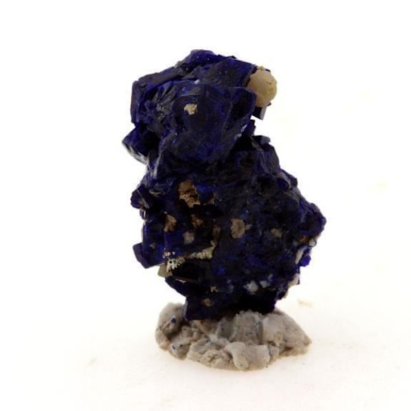 Stenar och mineraler. Chessylit (Azurite). 10,38 cent. Chessy-les-Mines, Rhône, Frankrike. Sällsynt.