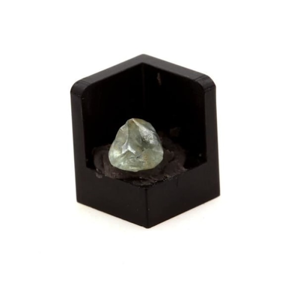 Sten og mineraler. Zirkon. 0,45 ct. Pailin District, Cambodia.