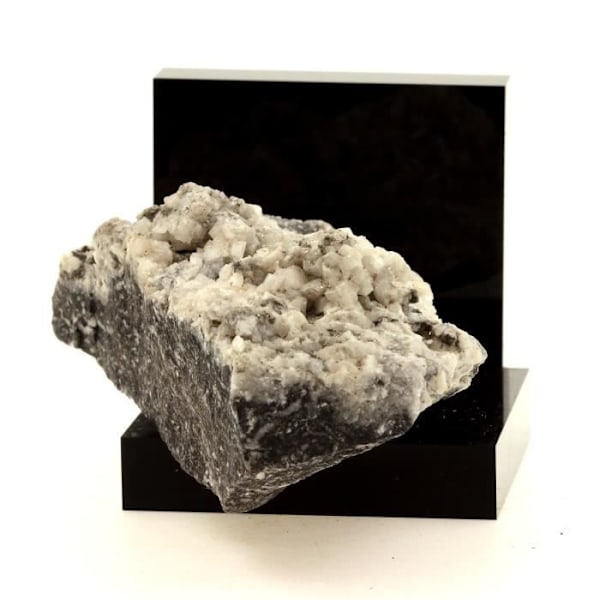 Sten og mineraler. Dolomit (eller Dolomit) og Calcit. 808,4 ct. Anduze, Gard, Frankrig.