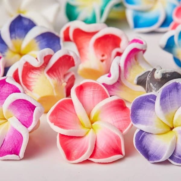 100 stk. Polymer Ler Blomsterperler Plumeria Mellemperler