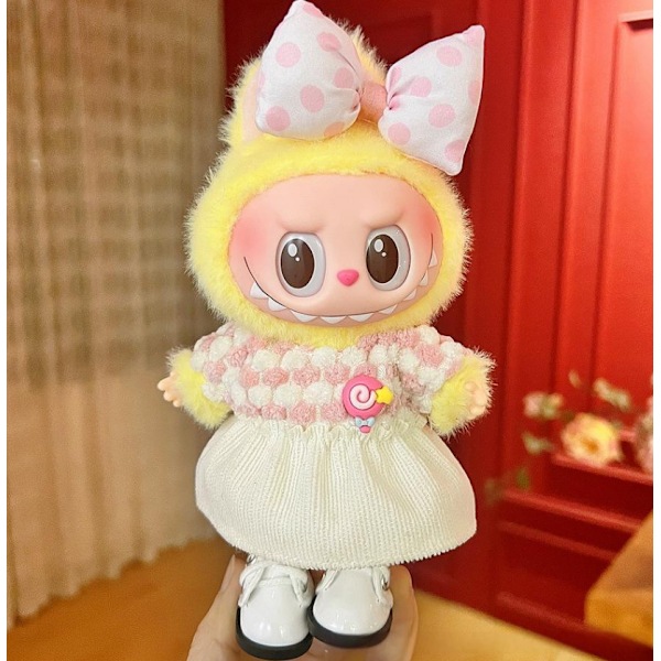 /NC/Grossist LABUBU Baby Kläder Första och Andra Generationen 17 cm Mystery Boxes Inklusive en Tröja Hatt och Blind Docka 10-15cm 4