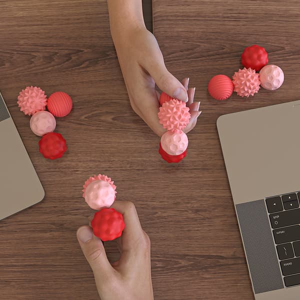 Antistressbolde med etui – 4-pak rød