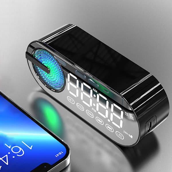 Bluetooth-kompatibel AI-klocka Färgglad LED Digital Display Väckarklocka för sovrum Vit