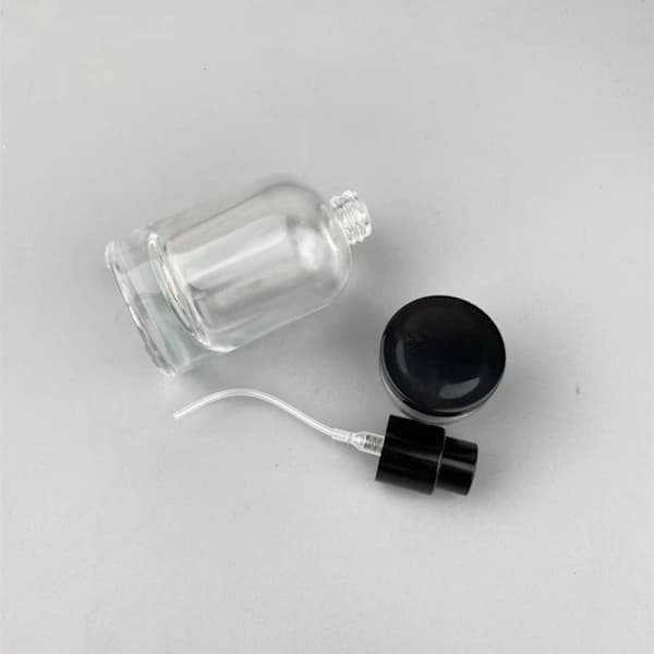 1. Annostelusuihkepullot Hajusteiden täyttöpullo MUSTA 30ML musta 30ml