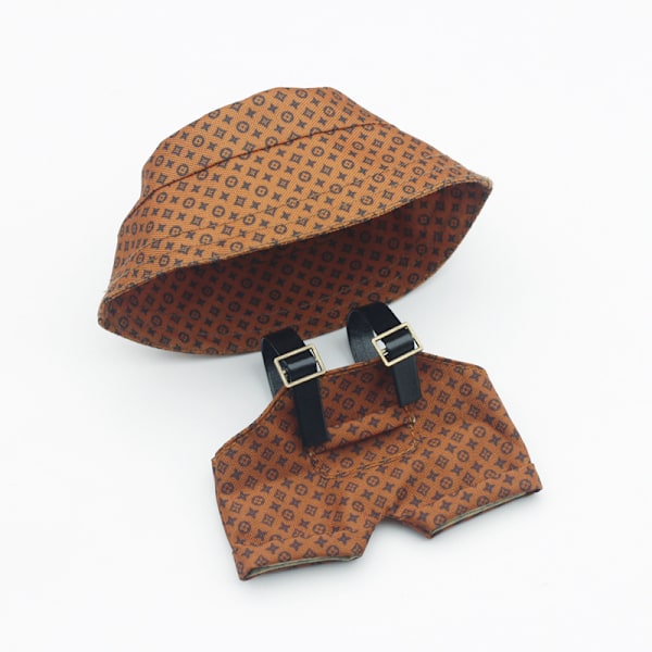 /NC/Högkvalitativa Lyxiga Designer Labubu Kläder med Bucket Hats 2-Dels Set Outfit Labubu Kläder i Grossistled GG B